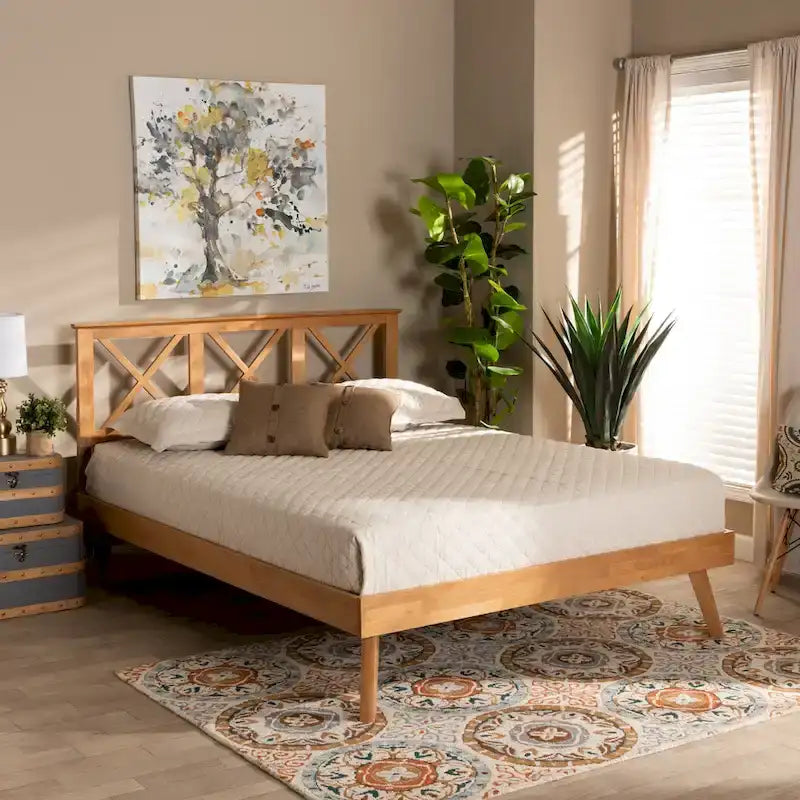 Modernes Podestbett aus braun lackiertem Holz