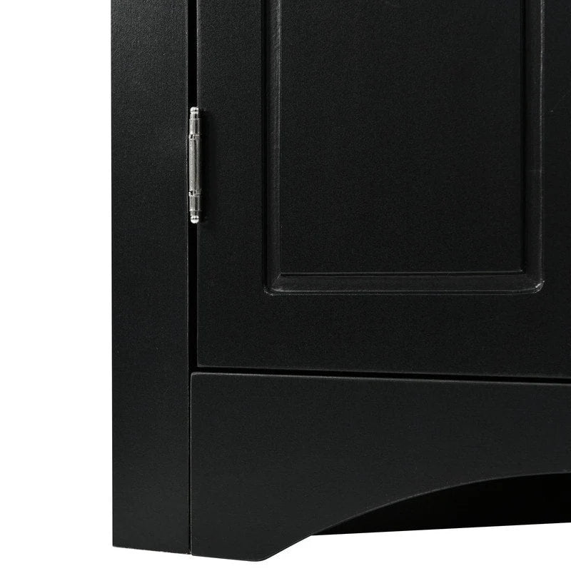 Weißer dreieckiger Badezimmerschrank mit verstellbaren Einlegeböden – 17,2B x 17,2T x 31,5H