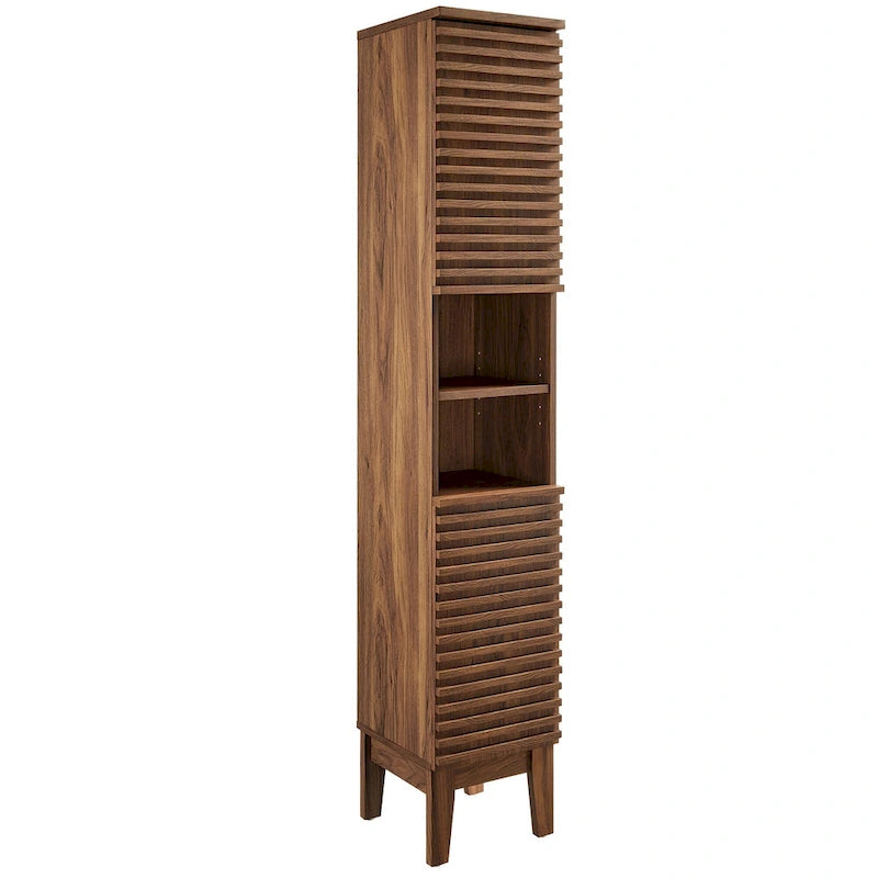 Schmaler hoher Badezimmerschrank mit Lamellentüren
